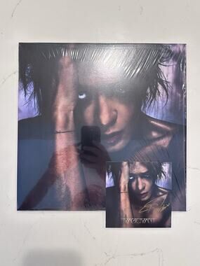 Jackson Wang SIGNED MAGICMAN 2 Vinyl + Autographed Art Card #2